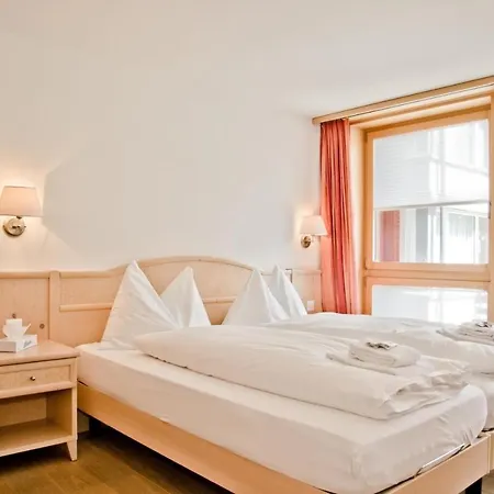 Stotzhalten 25 *